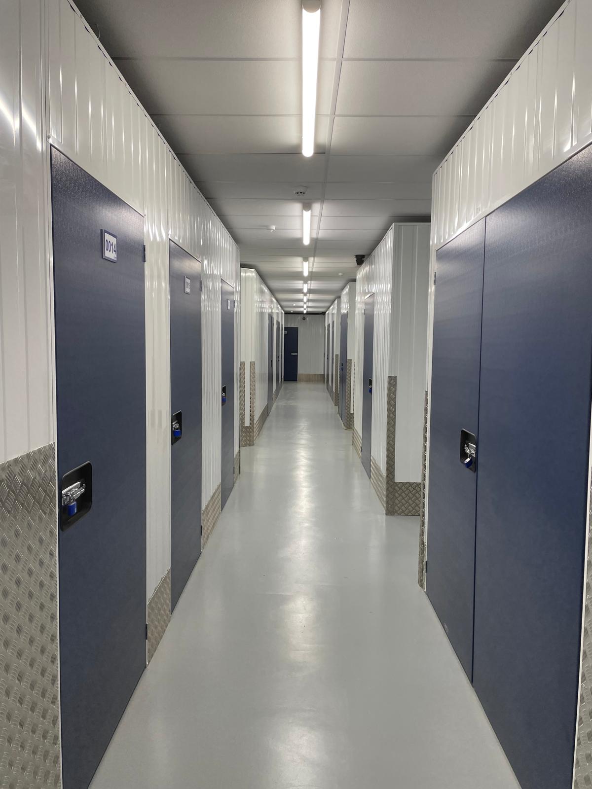 Storage in Bedford - photo 2